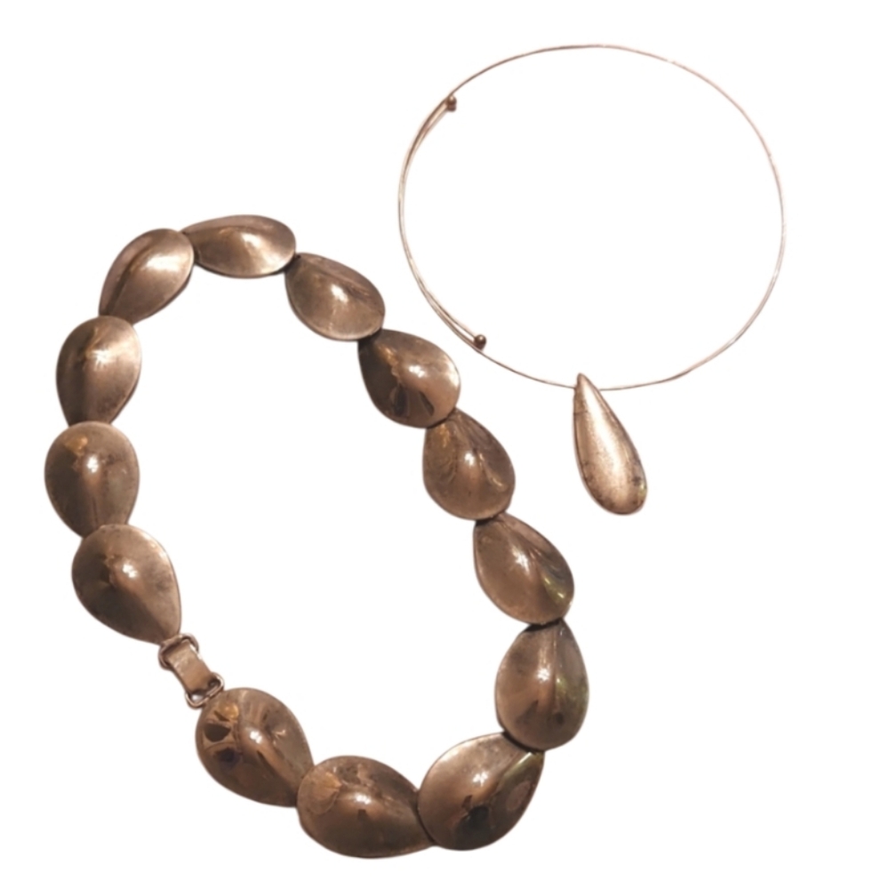 Pear Shaped metal vintage necklace and neckline with tear drop pear tear shape